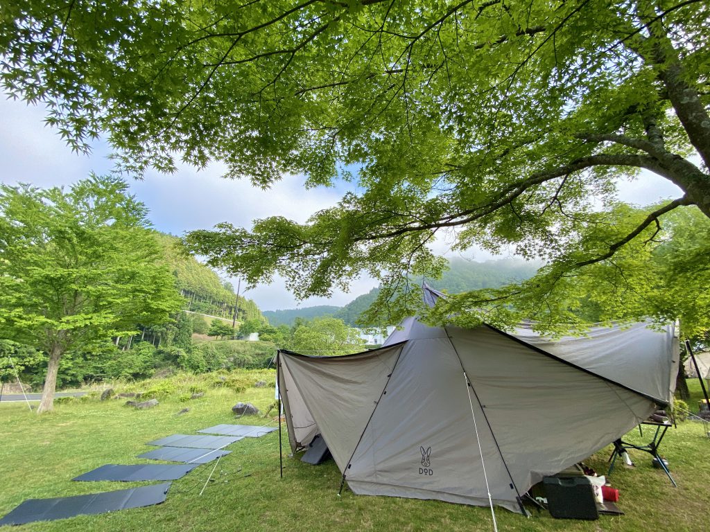 野営オフィスはヤドカリテント！